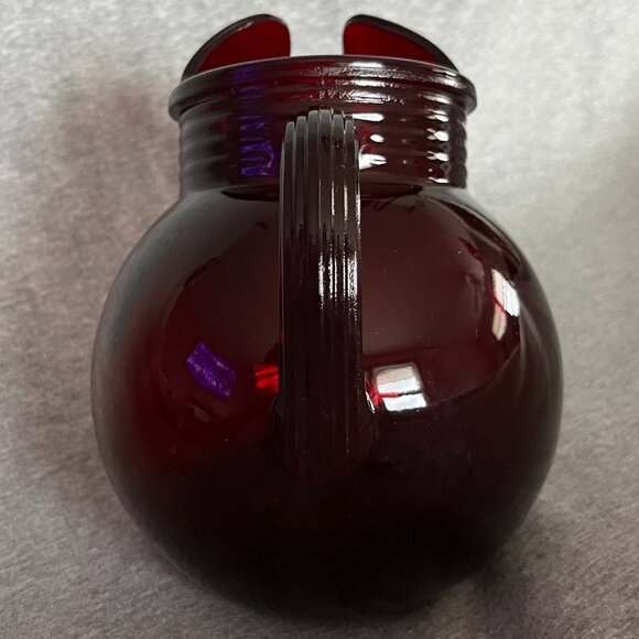 Anchor Hocking Royal Ruby Red Glass 6 Inch Ball Pitcher with Ice Lip - Picture 4 of 6